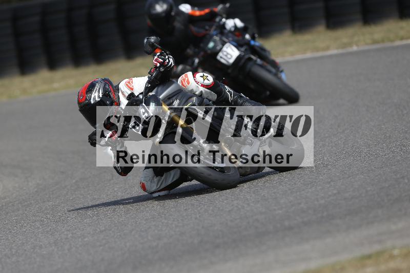 /37 09.08.2026  Pluess Motosport ADR/Freies Fahren/89